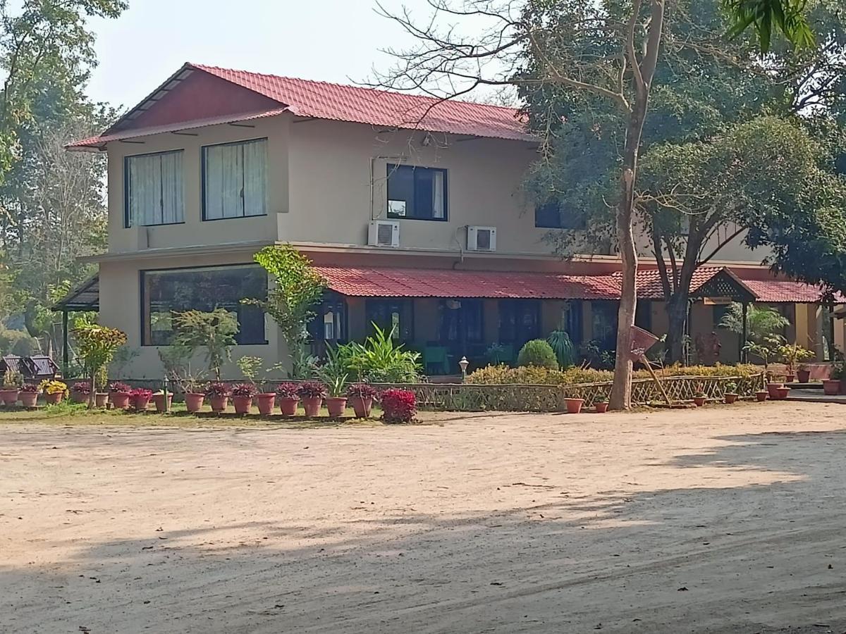 佛蓝毗尼花园度假酒店 拉明德 外观 照片