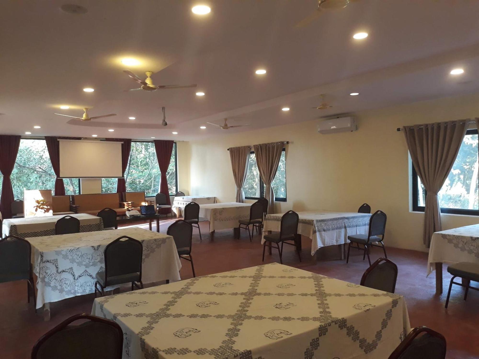 佛蓝毗尼花园度假酒店 拉明德 外观 照片
